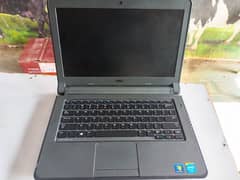 Dell core i 3 4 gen 8 GB ram 500 hard disk