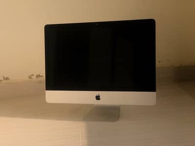 Apple iMac 2011 21.5 inch Core i5 8GB Ram 500gb hdd