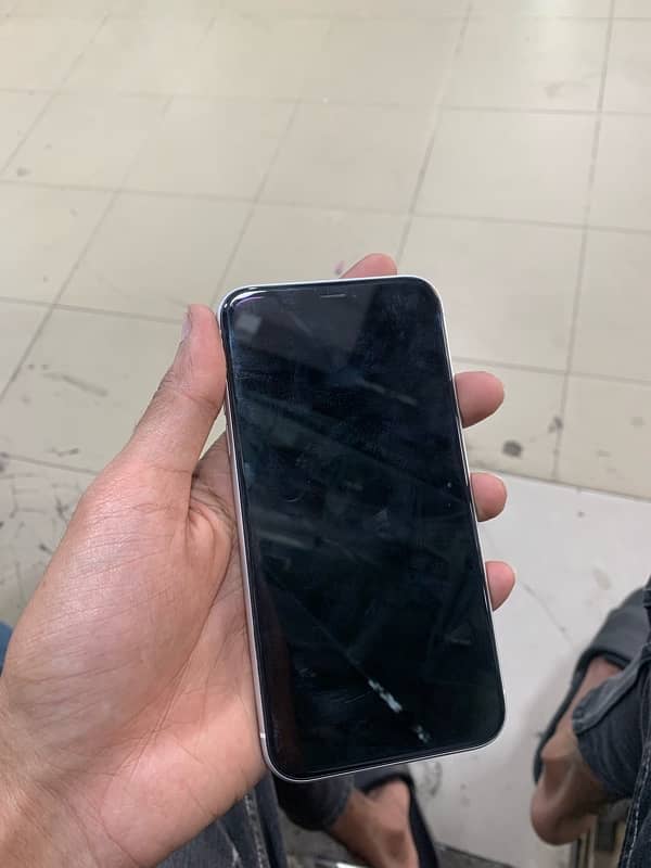 iphone xr waterpack 03182437416 5