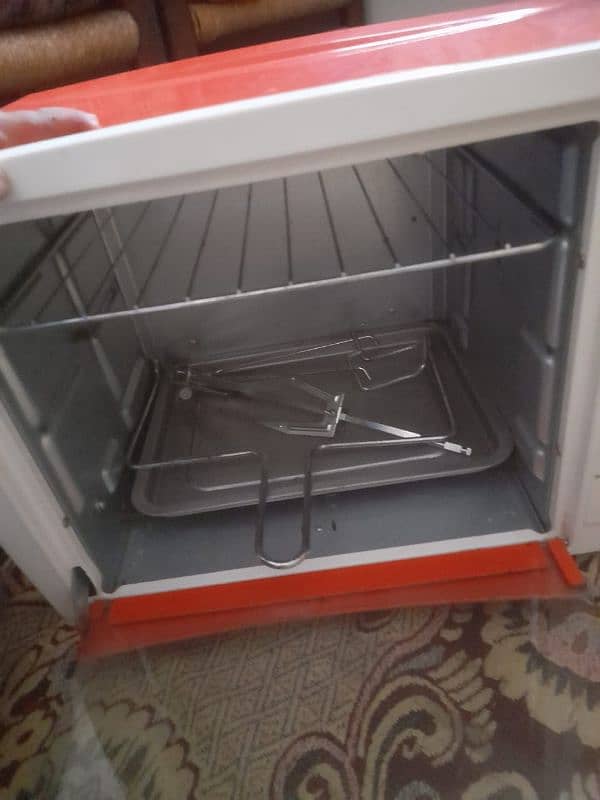 jackpot microwave oven good condition 1