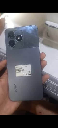 realme 10by10 8mah wranti