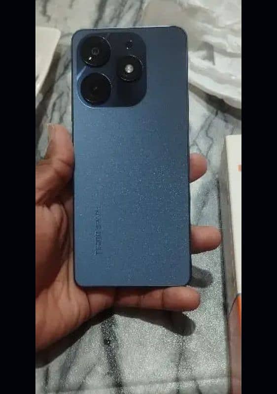 Tecno spark 10 pro for sale 8 128 6