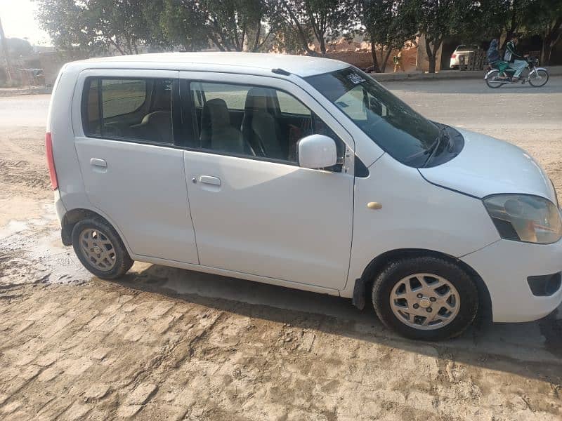 Suzuki Wagon R 2020 1