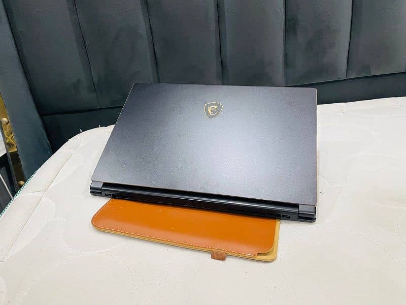 Gaming laptop MSI GS65 STEALTH 9SG rtx 2080 4