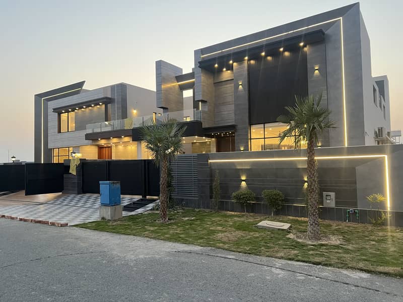 Dha 2 Kanal House available For Sale Near Carefour 0