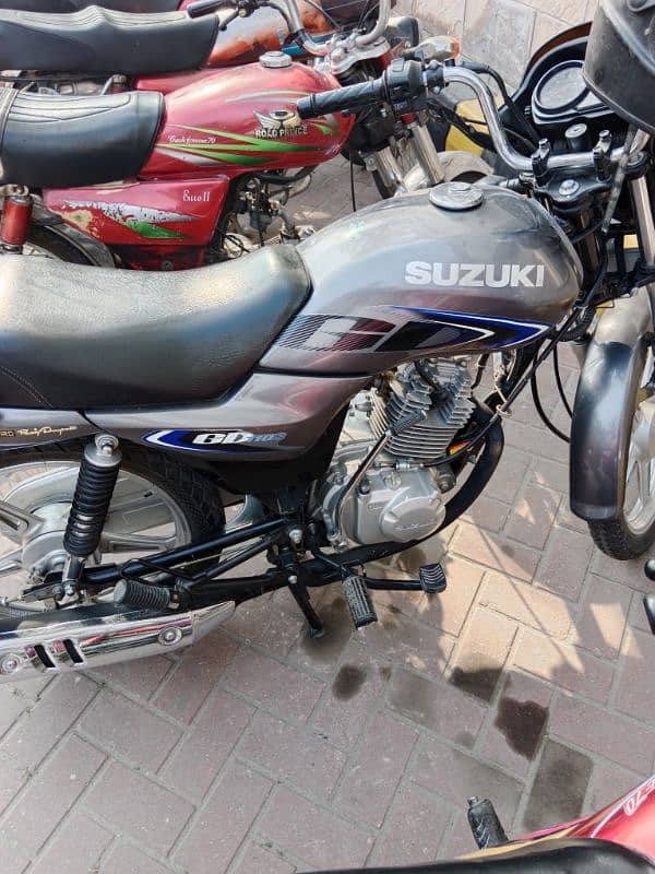 Suzuki GD 110 4