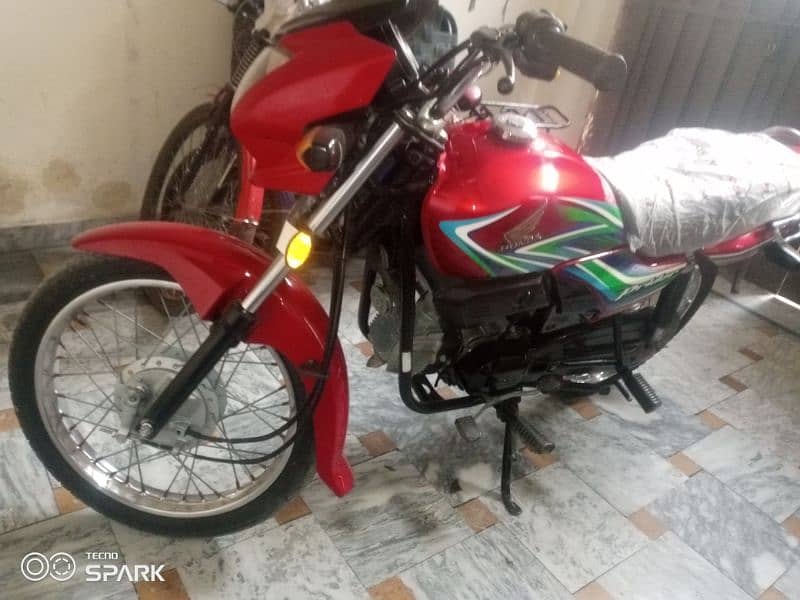 Honda pridor 100cc 4