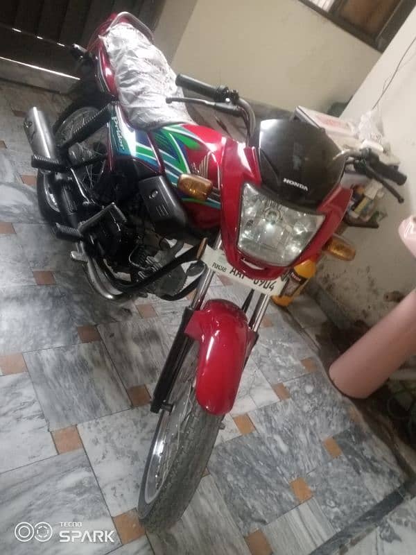 Honda pridor 100cc 6