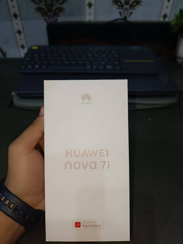 huwai nova 7i one hand use 7