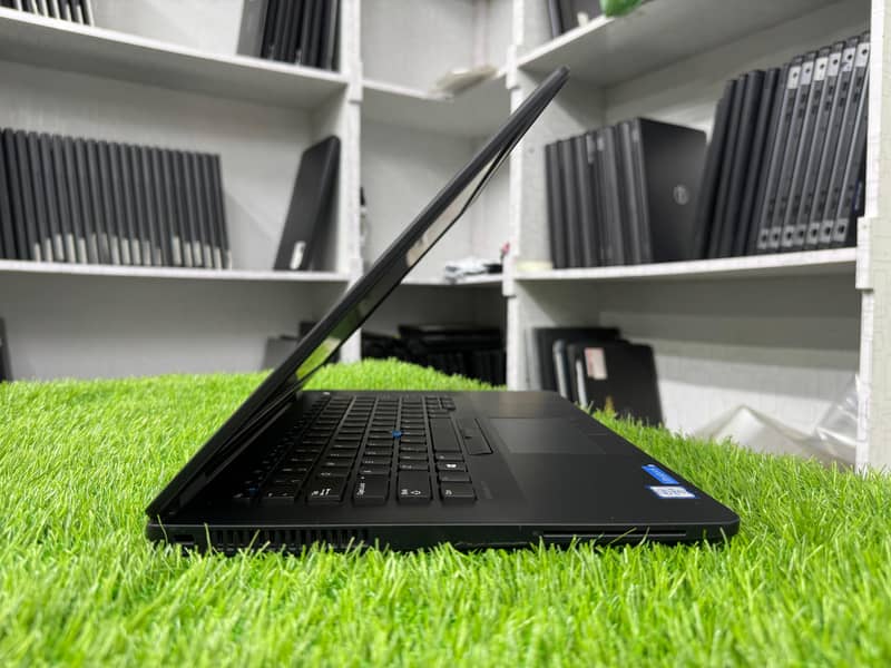 DELL LATITUDE CORE I5 1