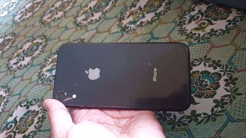 iphone xr 1