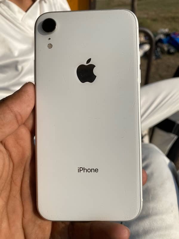 iPhone XR jv non pta WhatsApp no 03194931479 1