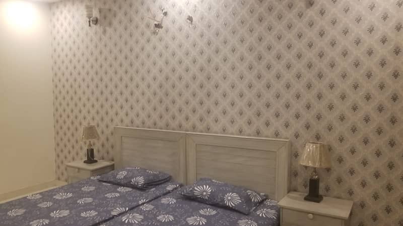 Fully Furnished Room Available For Rent 8