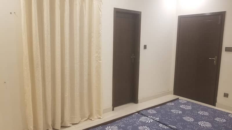 Fully Furnished Room Available For Rent 12