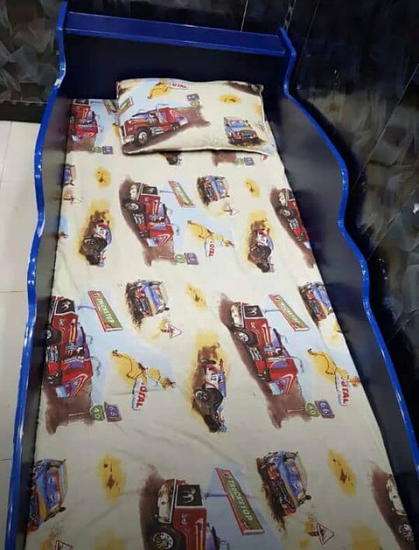 kids Car Bed 2