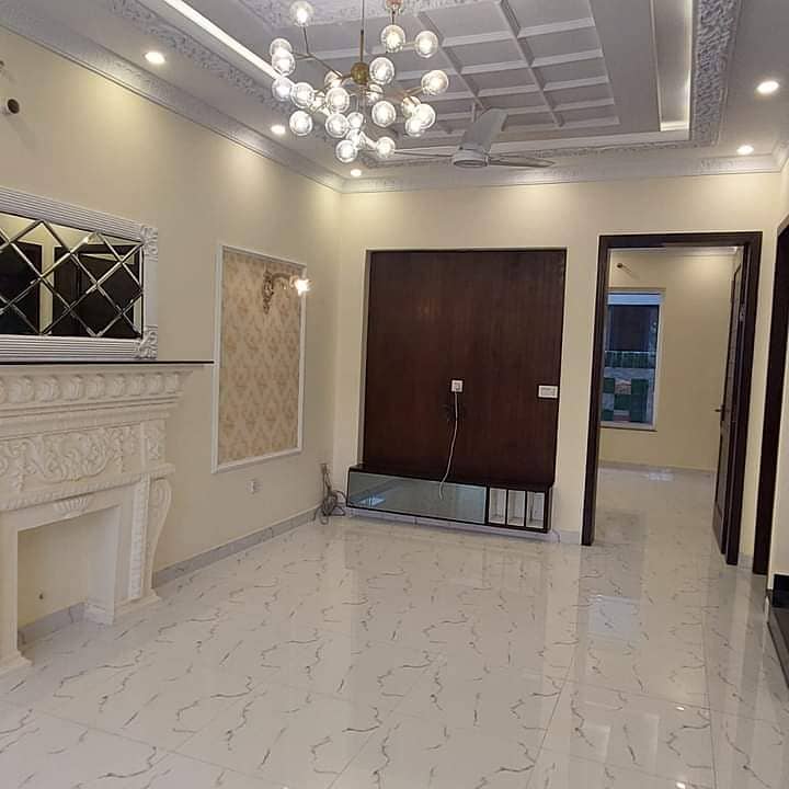 BEAUTIFUL HOUSE AVAILABLE FOR RENT IN PARAGON CITY LAHORE 20