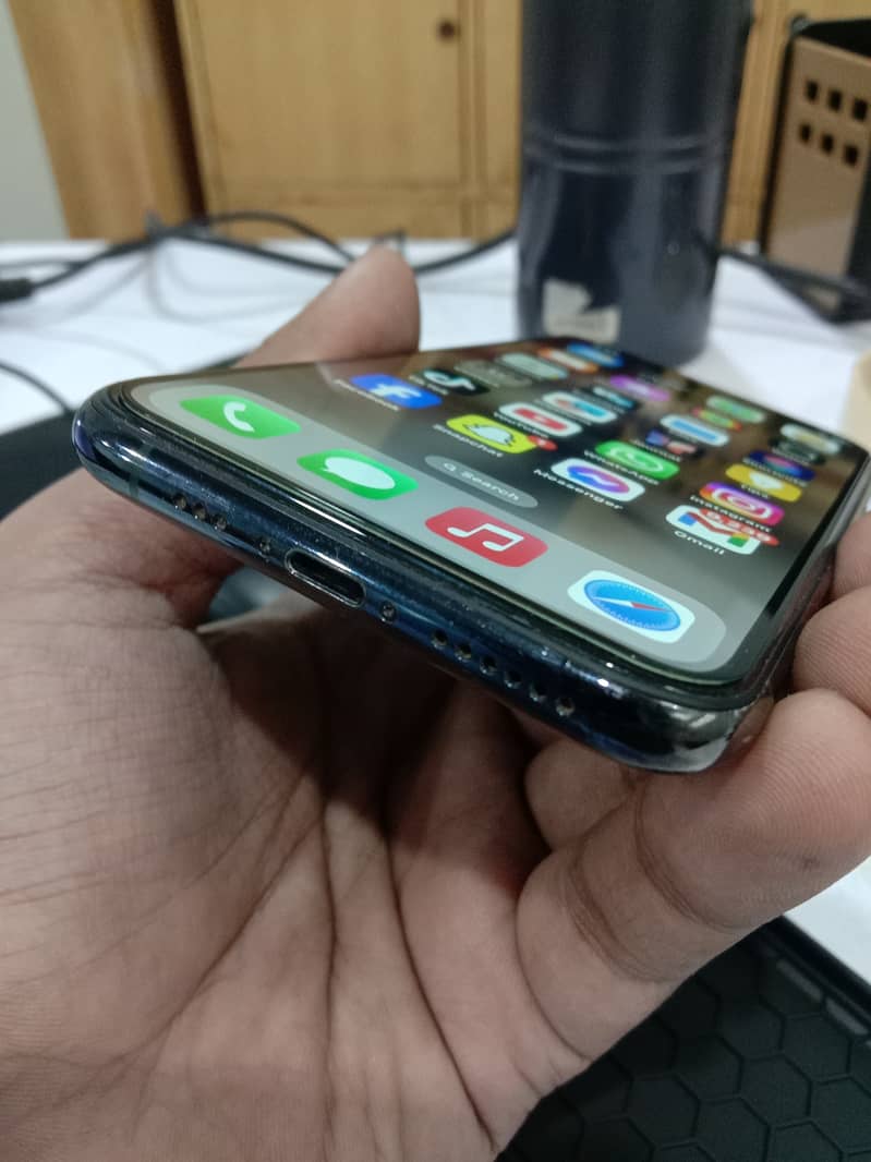 Apple iPhone 11 Pro 64gb 3