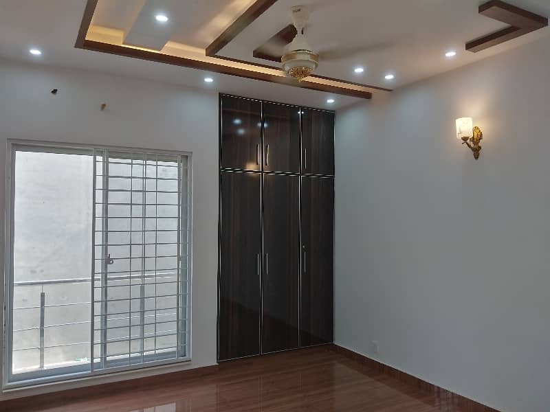 5 Marla House In Paragon City For sale At Good Location 1