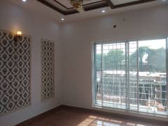 Ideally Located House For Sale In Paragon City Available