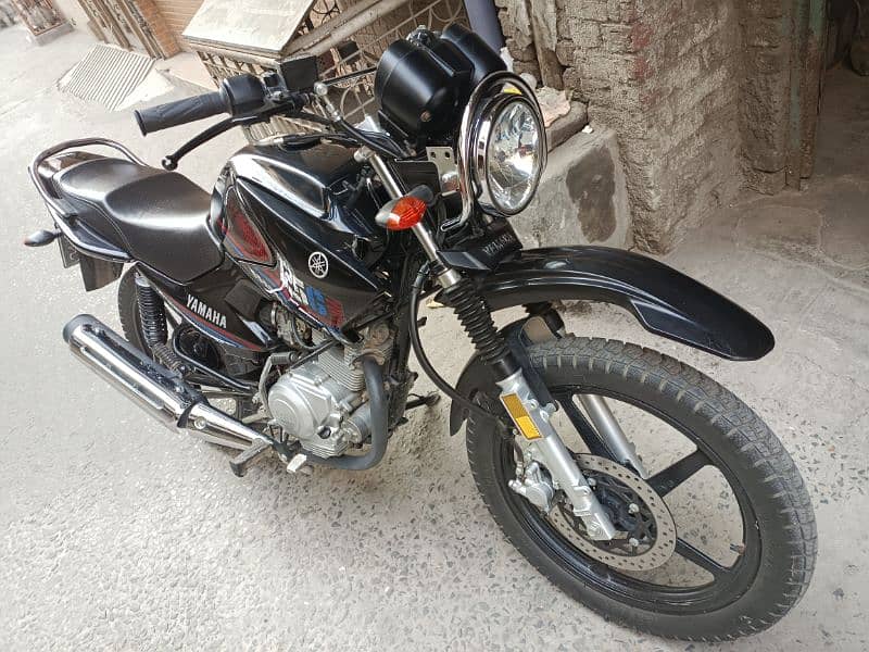 Yamaha YBR 125g 2022 2