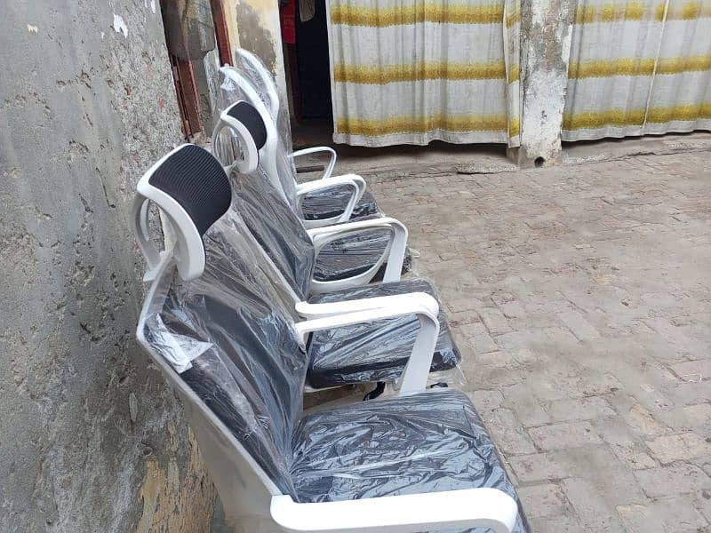 Imported high back chair (stock wholesale) 2