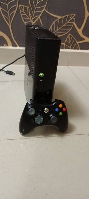 Xbox 360 ultra slim for sale available with games 2