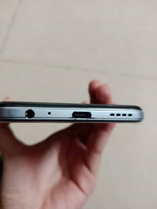 Vivo Y21 all genuine 9