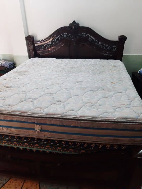 king size 6/6.5 spring mattress molty foam condition 10/8 0