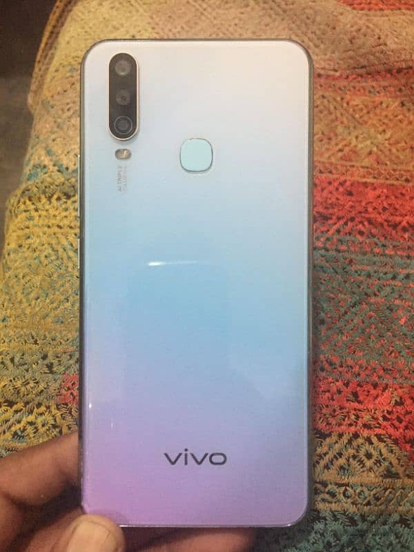 vivo y17 8/256 0