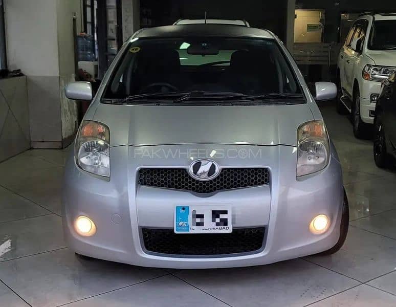 Toyota Vitz 2006 4