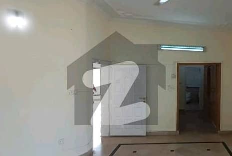 Prime Location 2800 Square Feet House Ideally Situated In G-8/1 0