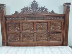 Rose Wood chinoty bed