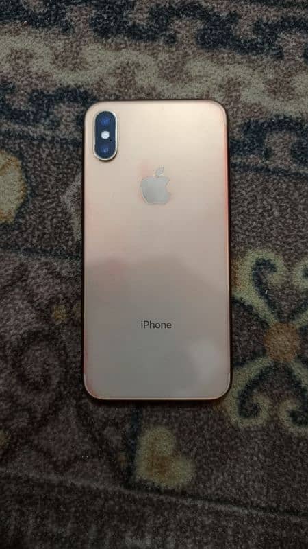 10/10 condition iphone xs for sale 6