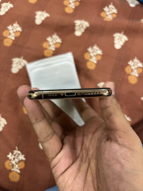 Iphone XS 256GB Factory Unlock (Non PTA) 2