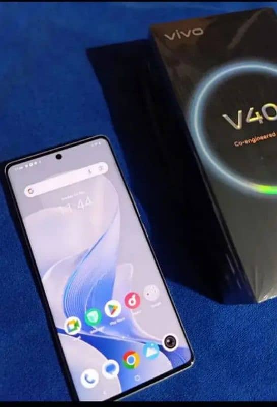 vivo v 40 10/10 all ok 1 month use 2