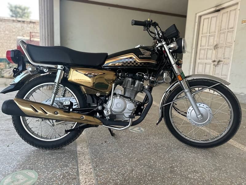 Honda 125 Gold Edition 0