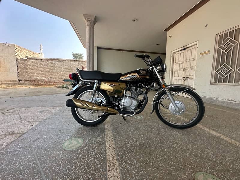 Honda 125 Gold Edition 2