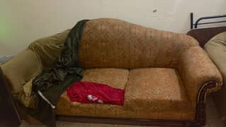 sofa for sell