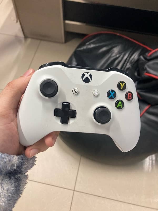 xbox one s original controller 0