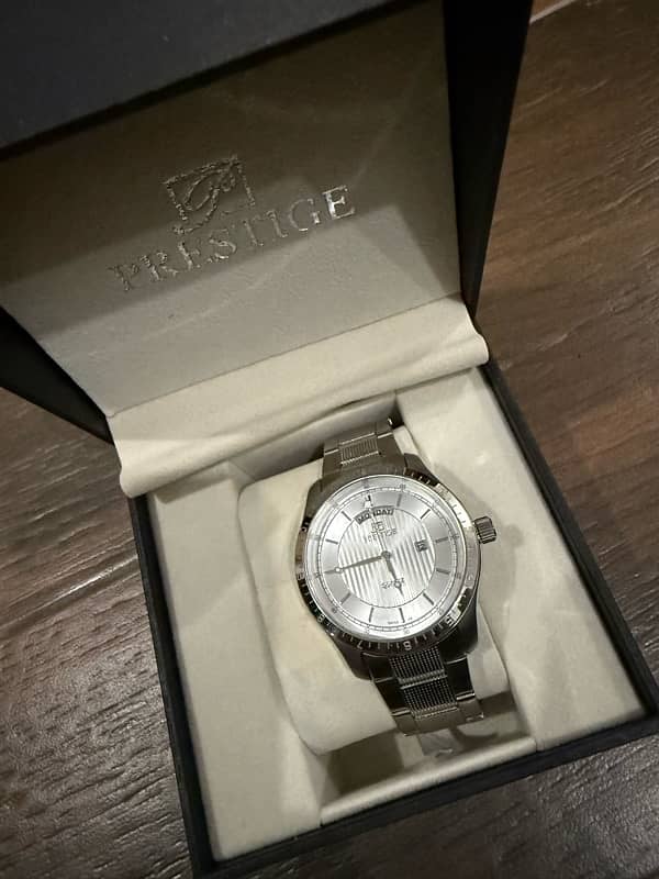 Prestige Watch 0