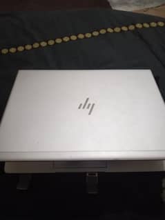 HP elite book 830 G5 Processor/core i5 8 generation 256ssd