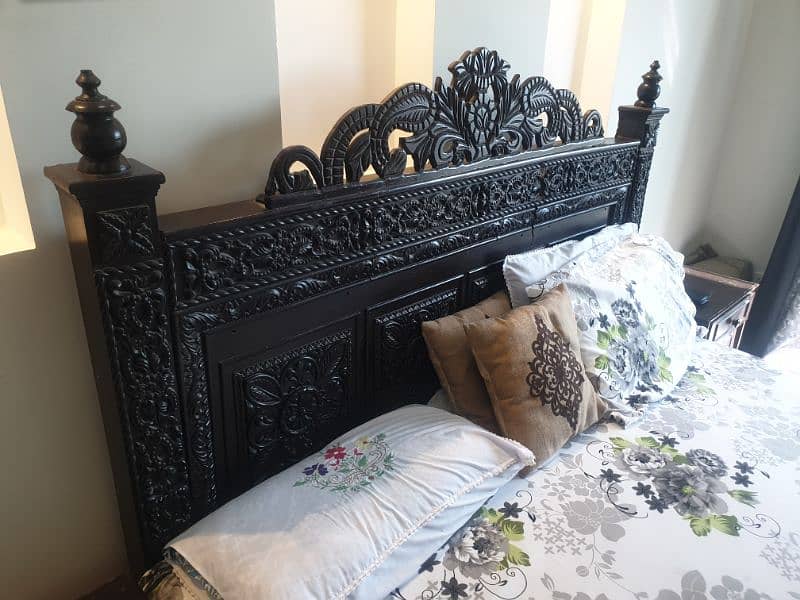 WOOD BED FOR SALE WITH MATRESS 2