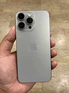 IPHONE 15 pro max  256Gb natural titanium