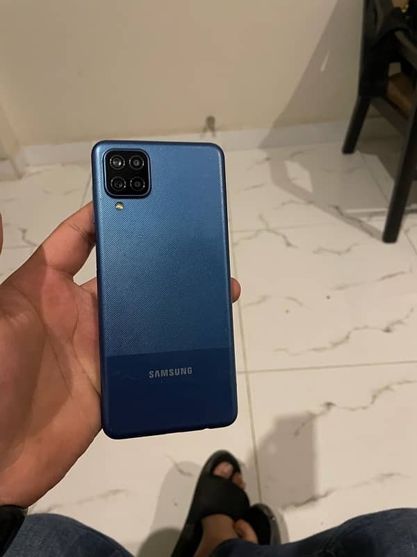 Samsung a12 4/64 0