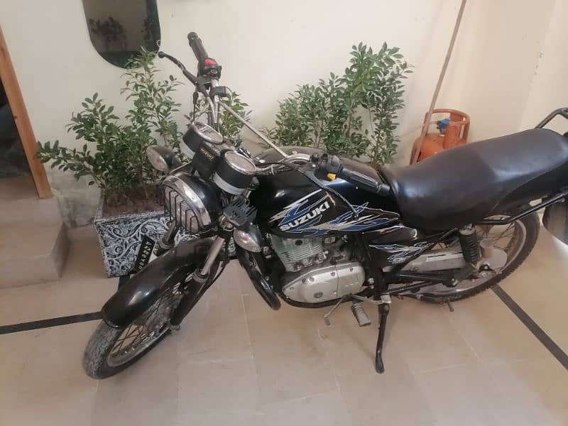 Suzuki gs 150 modal 2014 10/10 condition 9