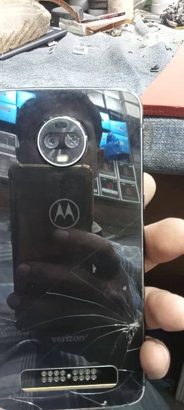 moto z3 4/64 pta approved 2