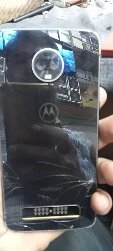 moto z3 4/64 pta approved 4