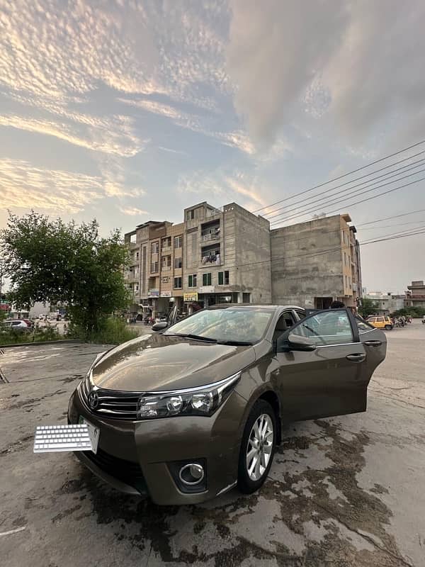 Toyota Altis Grande 2016 0