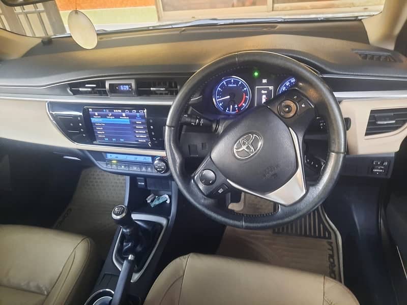 Toyota Altis Grande 2016 9