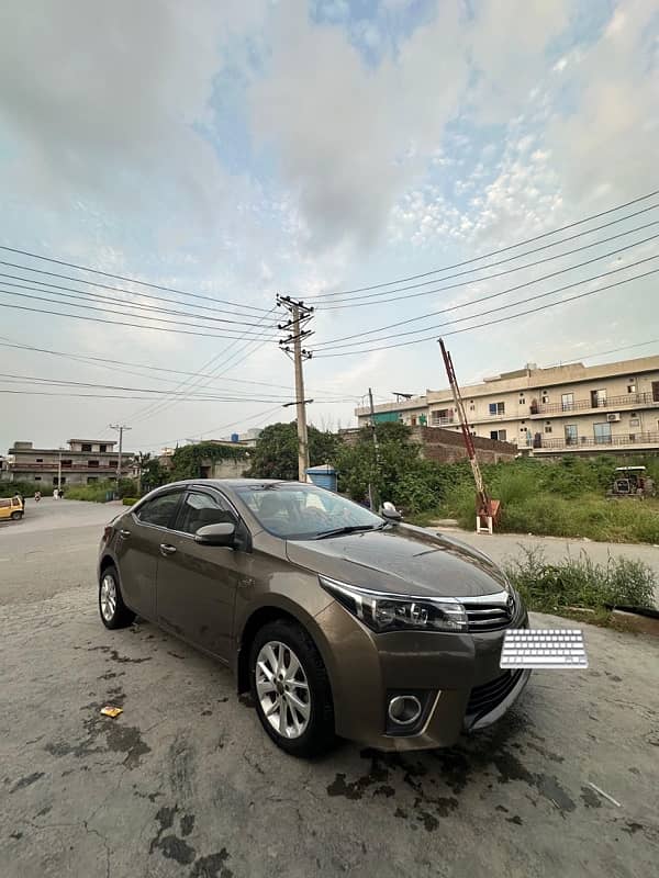 Toyota Altis Grande 2016 10